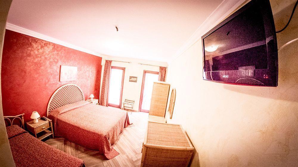 Hotel Riviera Маринелла-ді-Селінунте Екстер'єр фото