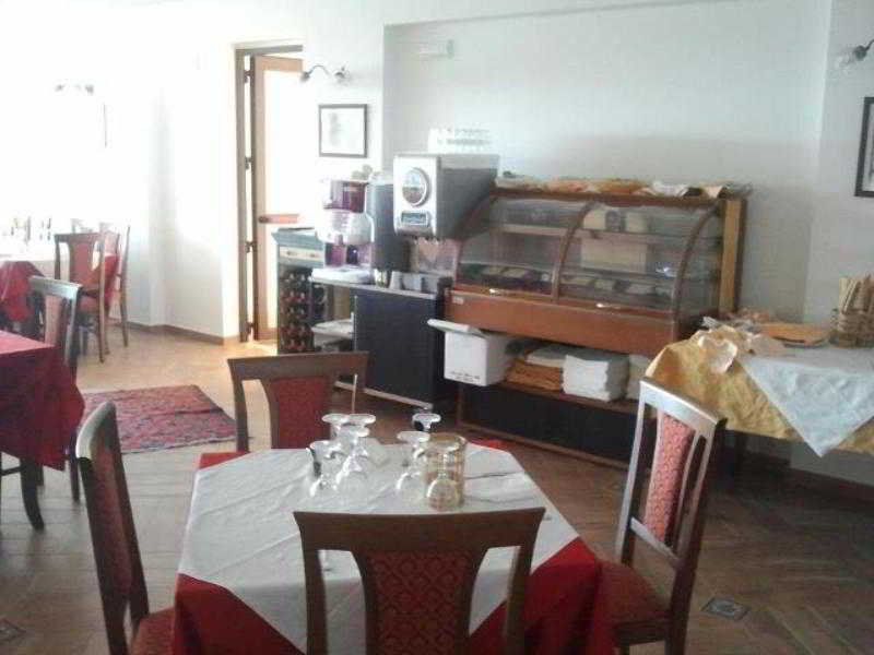 Hotel Riviera Маринелла-ді-Селінунте Екстер'єр фото